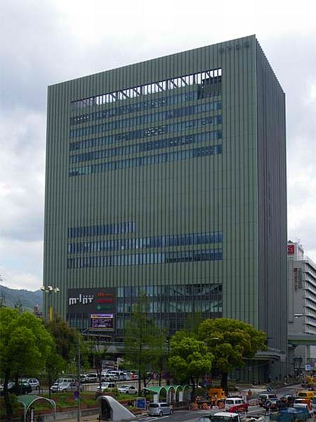 神戸新聞会館（ミント神戸）