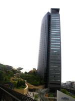 1-20nanba_parkstower1.jpg