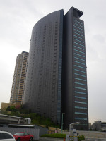 1-20nanba_parkstower2.jpg